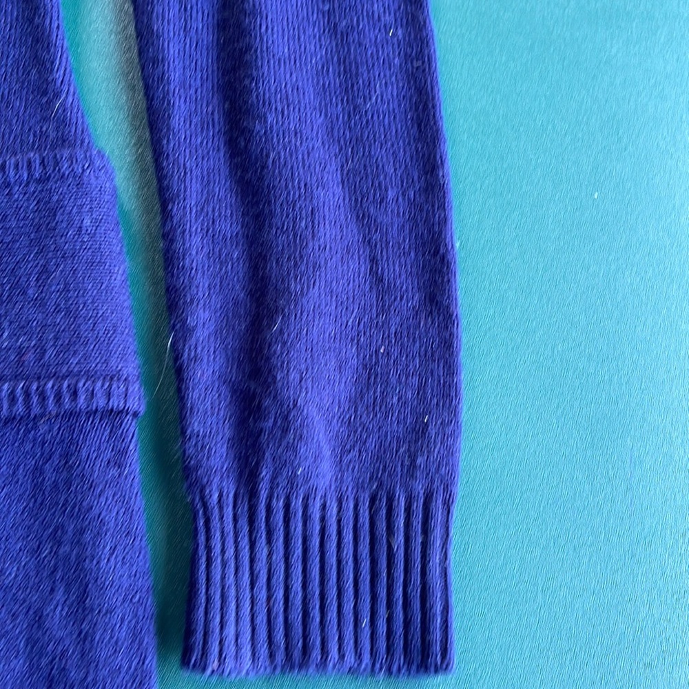 Woman’s dress - Picture 2 of 6